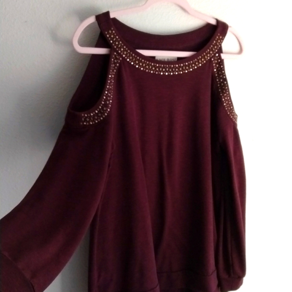 Maroon Long Sleeved Shirt with Open Shoulder